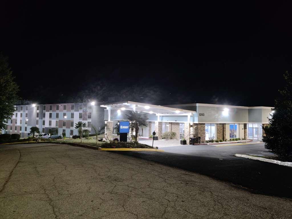 Best Western Atlanta Cumberland Galleria Hotel Smyrna Ngoại thất bức ảnh