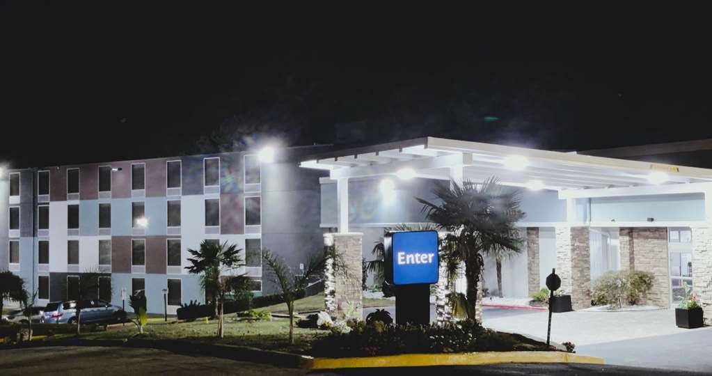 Best Western Atlanta Cumberland Galleria Hotel Smyrna Ngoại thất bức ảnh